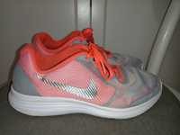 Buty sportowe rozmiar 38 Nike