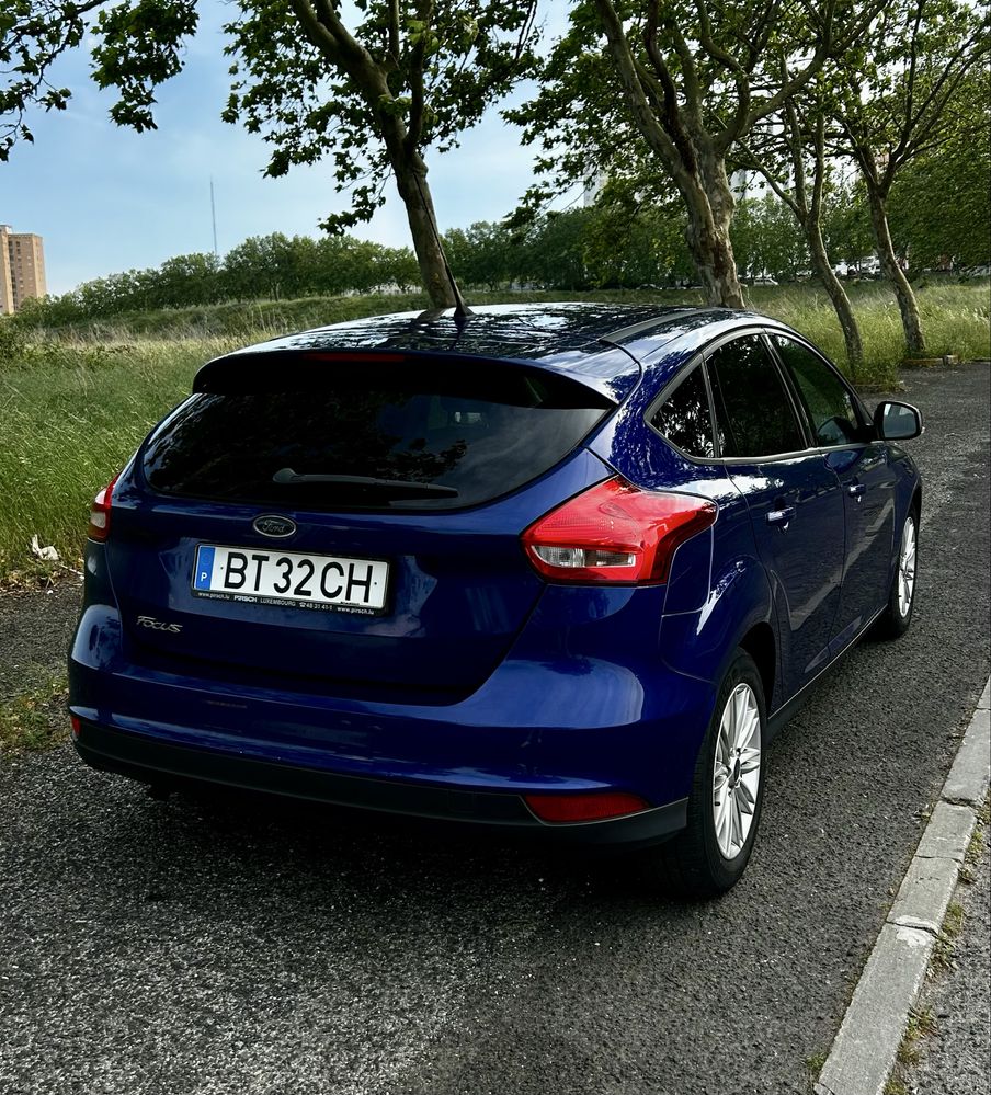 Ford Focus 1.0 EcoBoost 125cv - 130€/mês