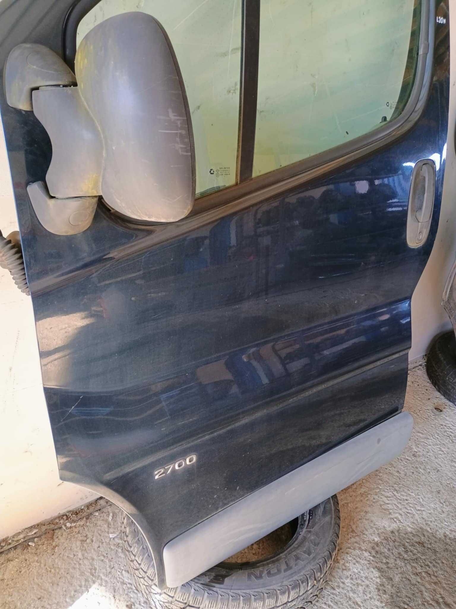 Drzwi Lewy Przód Lewe Przednie Trafic II Vivaro A KOD LAKIERU L20H