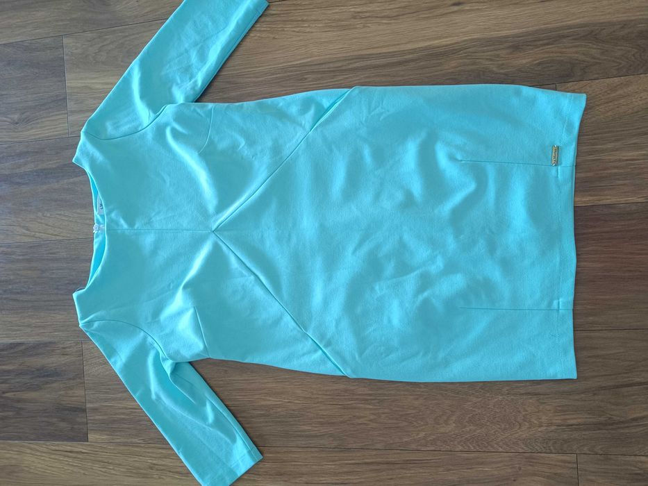 Sukienka jasny turkus S.Moriss r.M . Z kieszeniami.