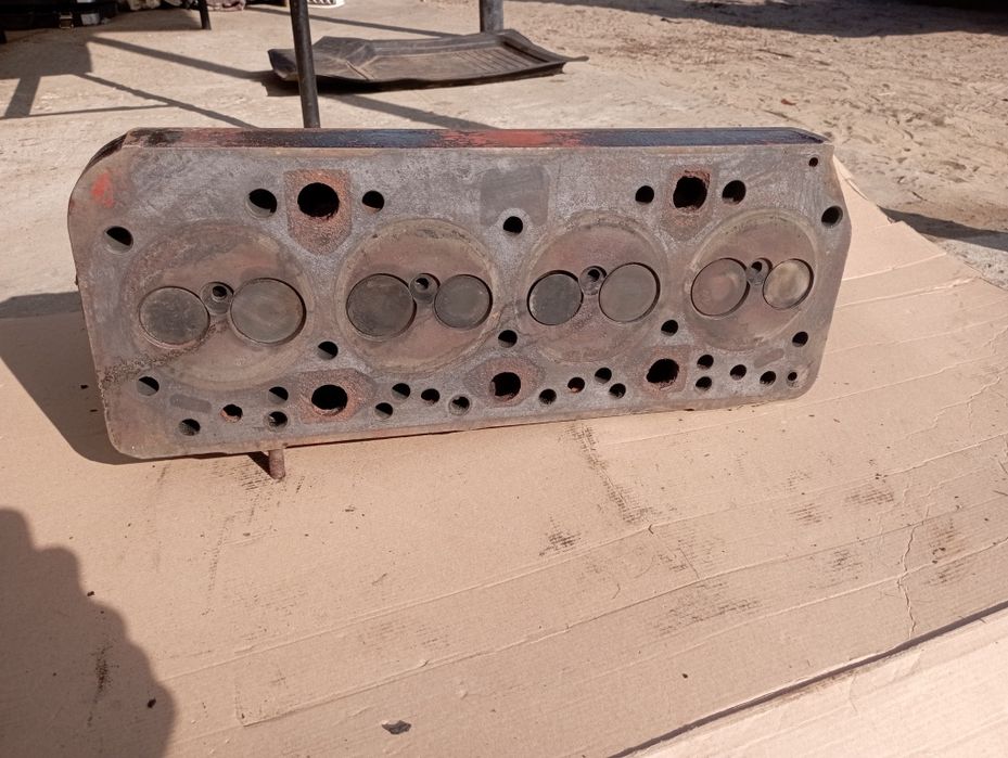 Головка мтз 82 .