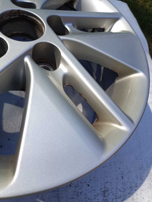 Toyota Corolla Auris inne modele felga pojedyncza 15 cali orginał wysy