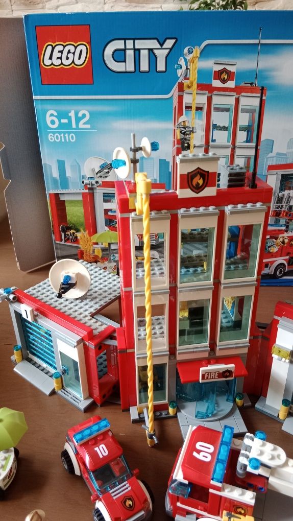 Zestaw LEGO 60110