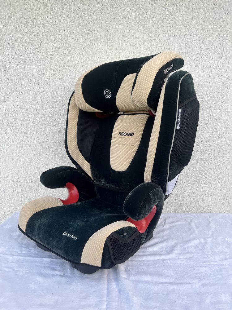 Fotelik samochodowy Recaro monza nova 15-36 kg