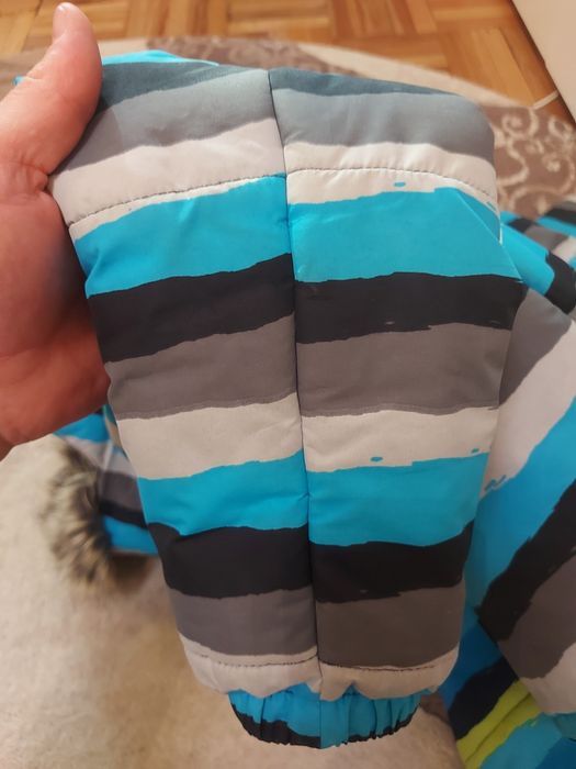 Продам Полукомбинезон Lenne зима комбінезон
134 размер, в хоро