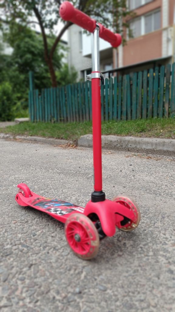 Самокат дитячий для хлопчика
