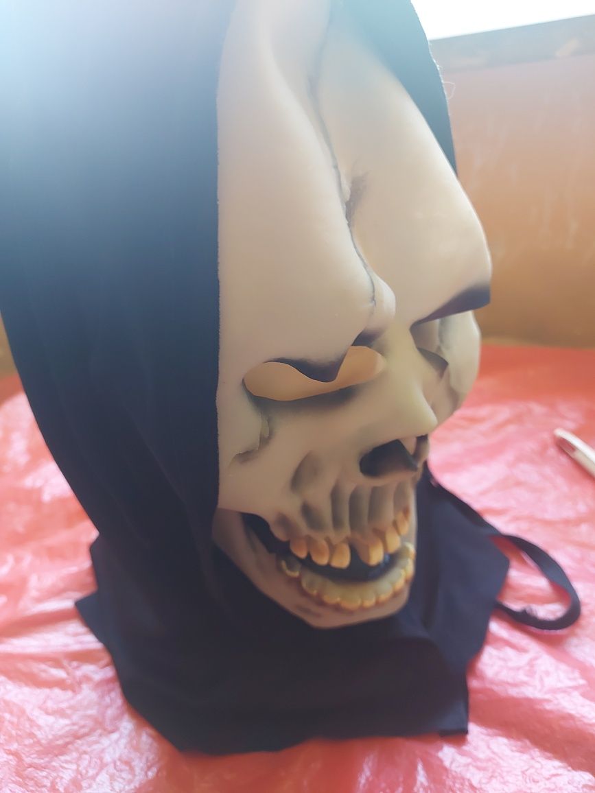 Maska na Halloween czaszka dla dorosłych