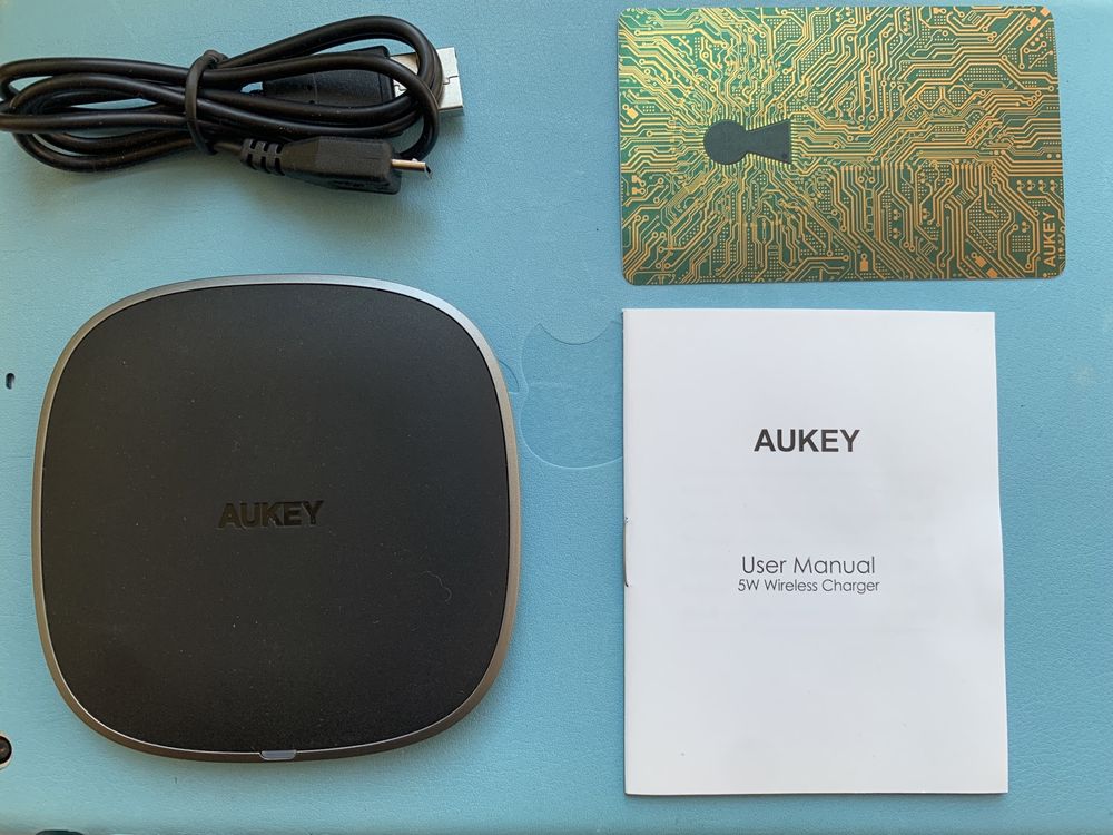 Aukey LC-C6 5W Wireless Charger быстрая беспроводная зарядка