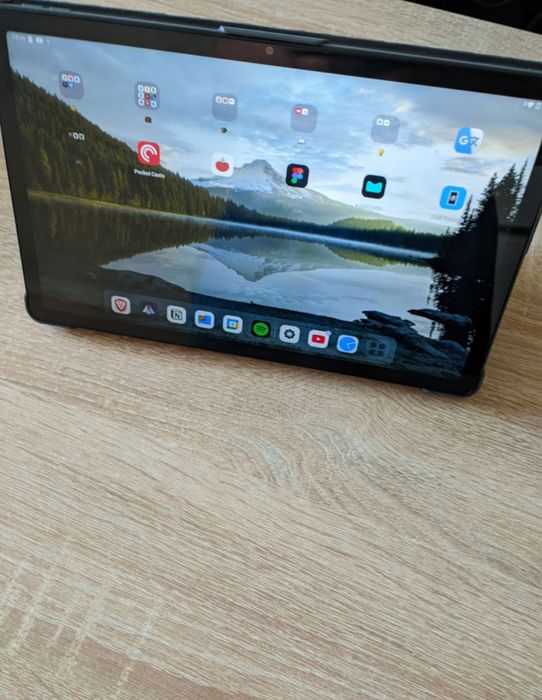 Планшет Lenovo Tab M10 Plus