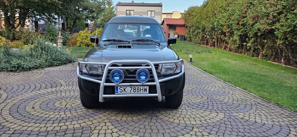 Nissan Patrol GR 2.8 TDI manual zamana na bus , quad