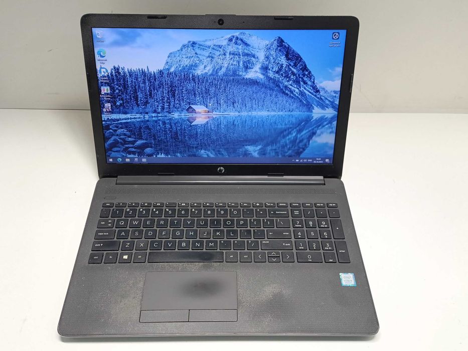 Ноутбук HP 250 G7  15.6"  i5-8265U  8GB DDR4 / 256GB SSD / WebCam