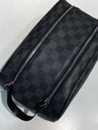 Нессер  Louis Vuitton monogram