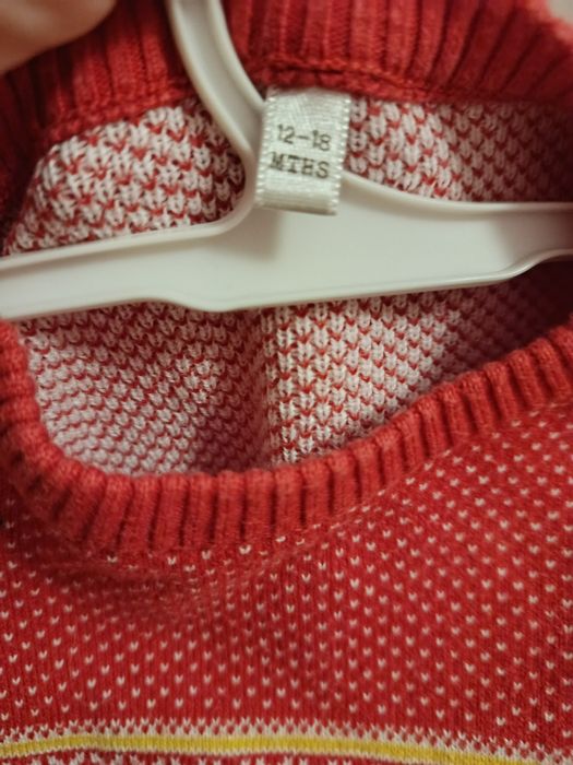 Sweterek roz.86-10zł