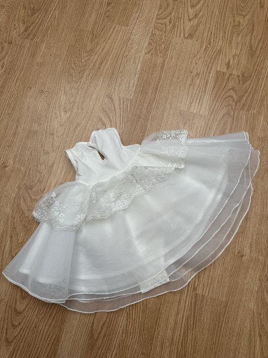 Sukenka 68 rozmiar kolor biały