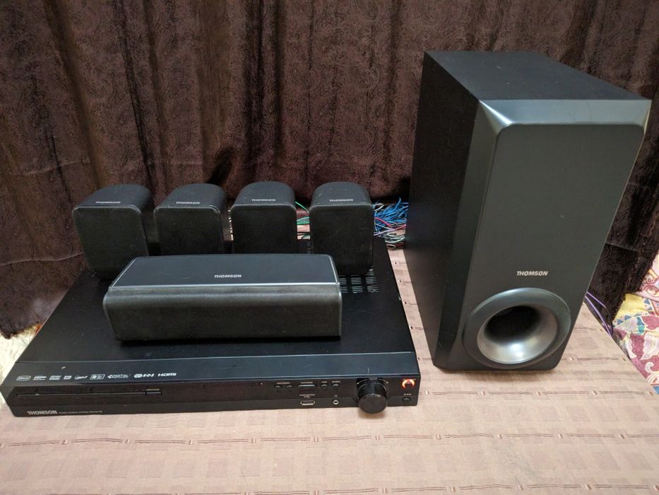 Домашній кінотеатр Thomson DPL937VD 5.1
