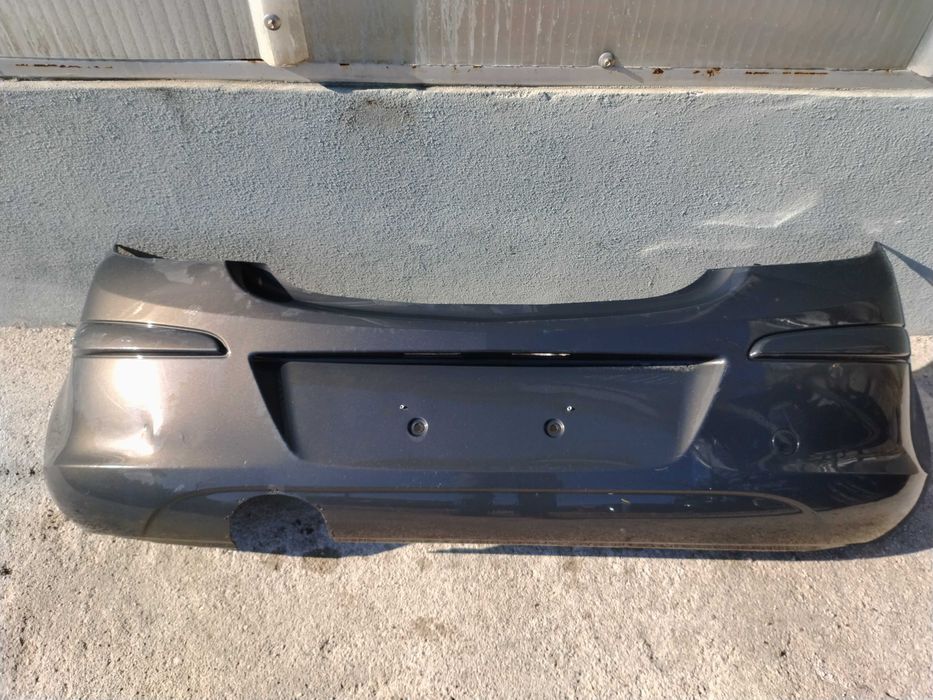 Parachoques Opel Corsa D 5 portas