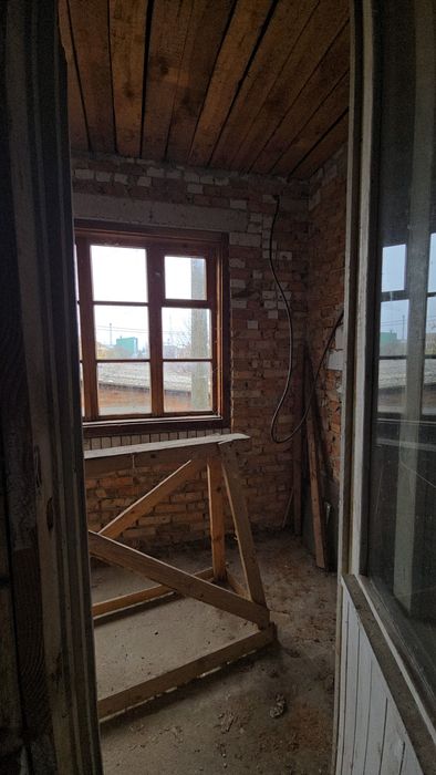 Новобудова двоповерховий будинок з гаражем – вигідна пропозиція