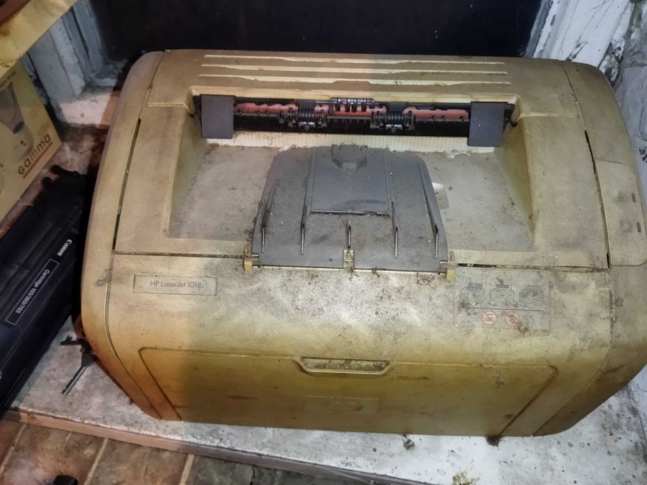 Принтер HP Laser Jet 1018