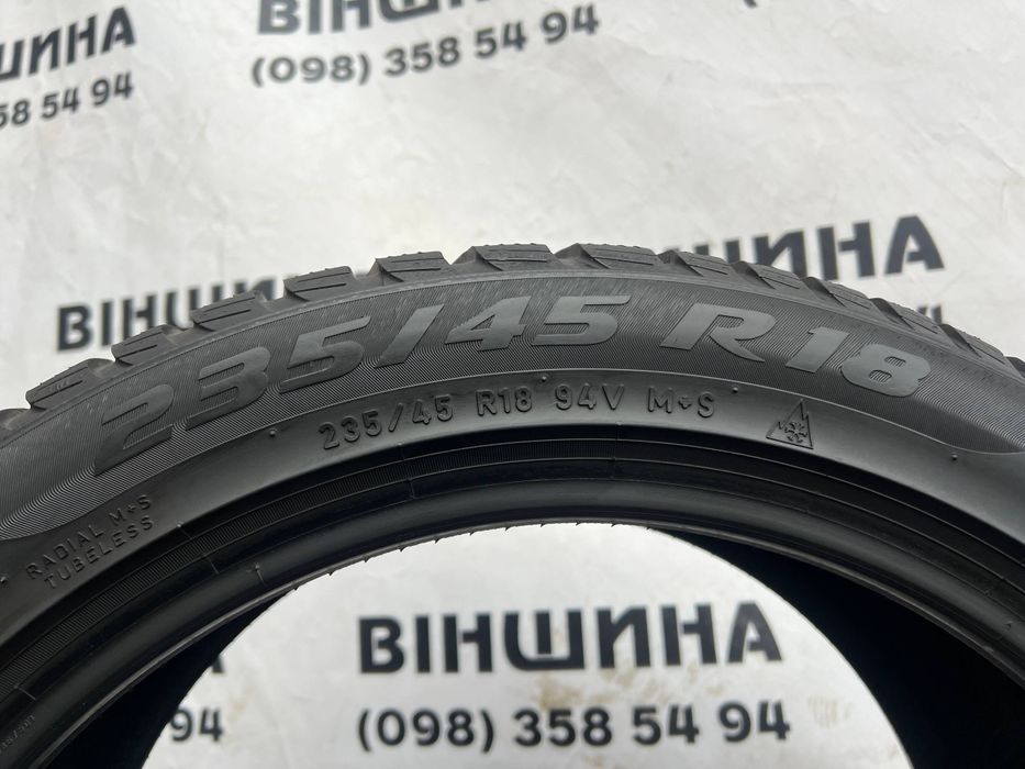 Шини 235/45 R 18 PIRELLI Sottozero 3. Зима пара. Колеса склад.