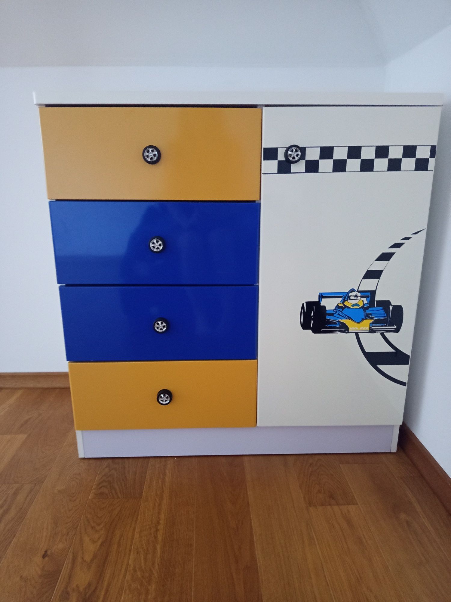Sprzedam meble chłopięce