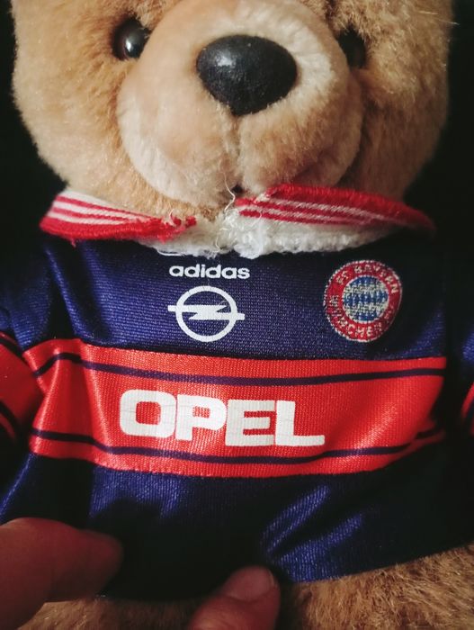 Miś Berni oficjalna maskotka Bayern Monachium