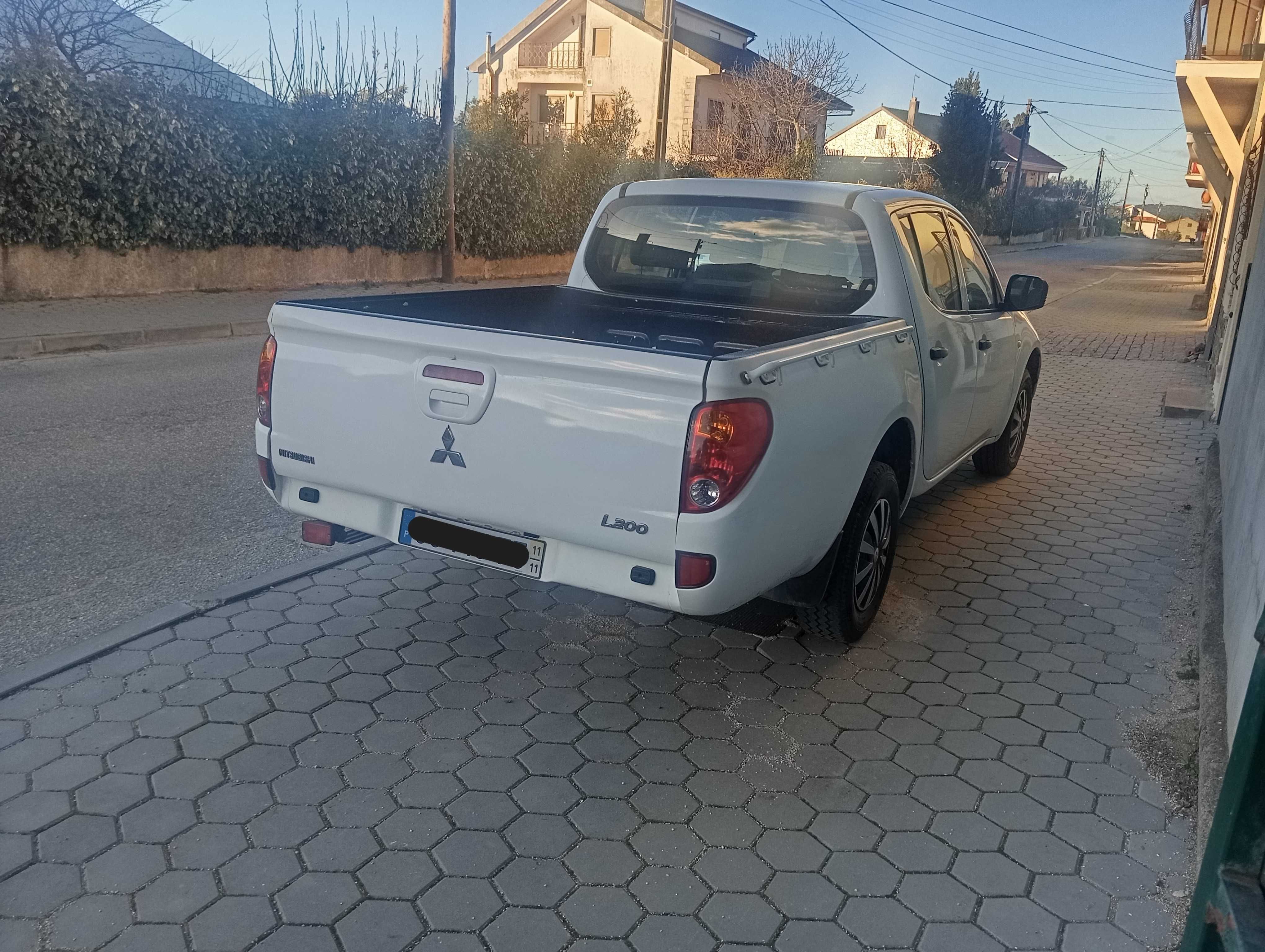 Carrinha Mitsubishi L200