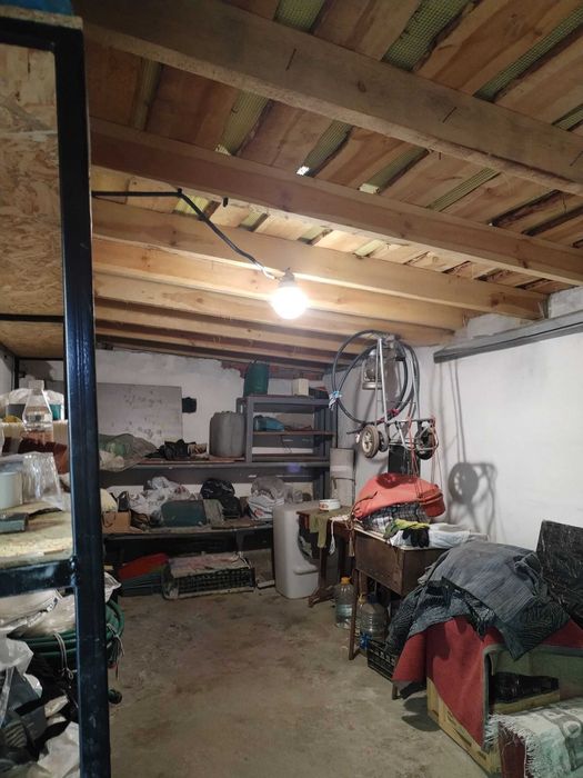 Продам будинок в центрі м.Суми. Р-н вул. Петропавлівська. А/О, ремонт.