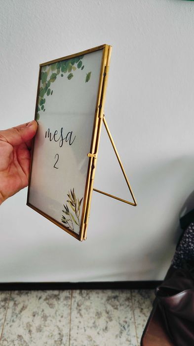 Conjunto de 7 molduras douradas em vidro e metal