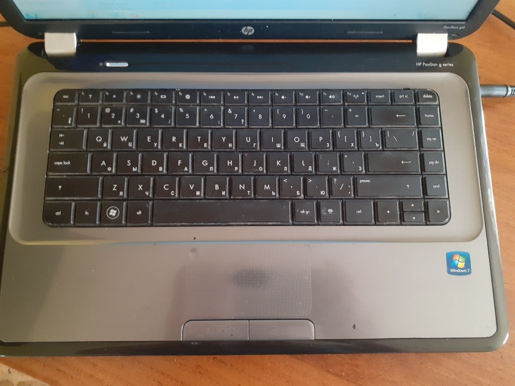 Продам ноутбук hp g6 -1124er