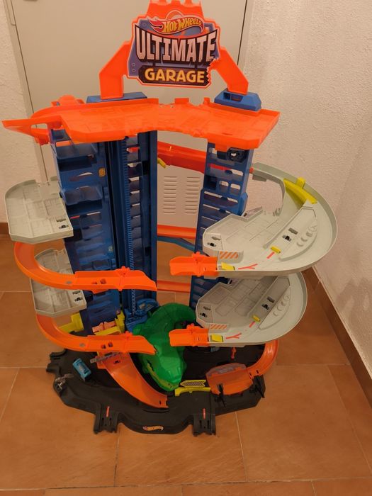 Pista HotWheels Ultimate Garage