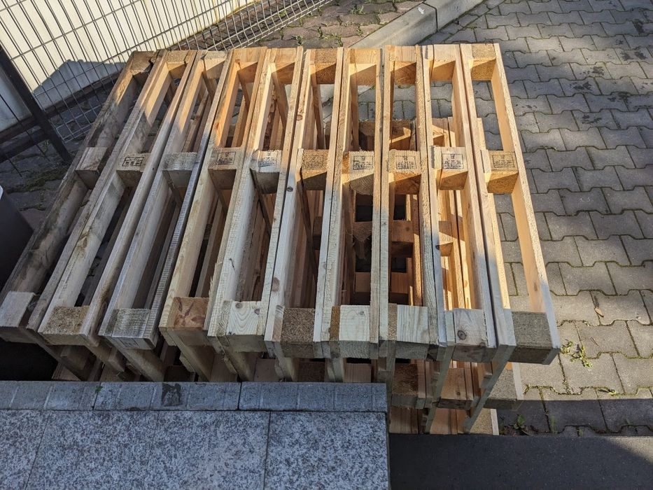 Palety 120 x 80 bardzo dobry stan