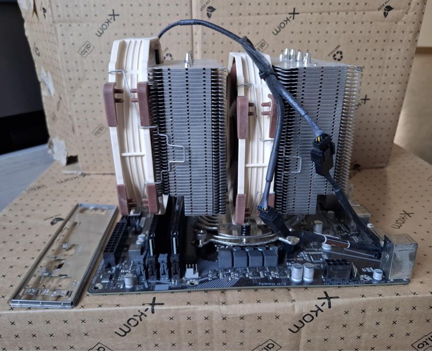 Płyta główna , procesor i7-10700f oraz chłodzenie oraz RAM 3200mhz ddr