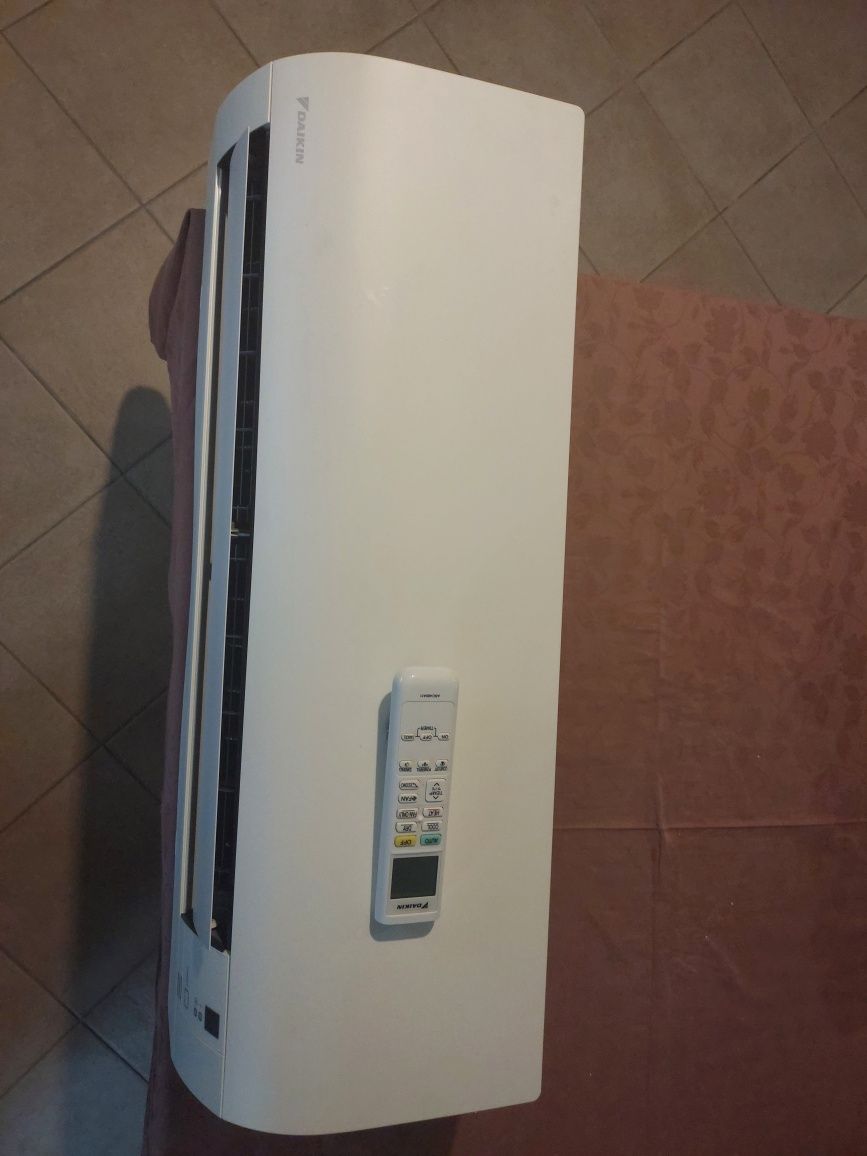 Aparelho ar condicionado inverter Daikin