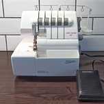 Overlock Arka Radom 557 używany sprawny