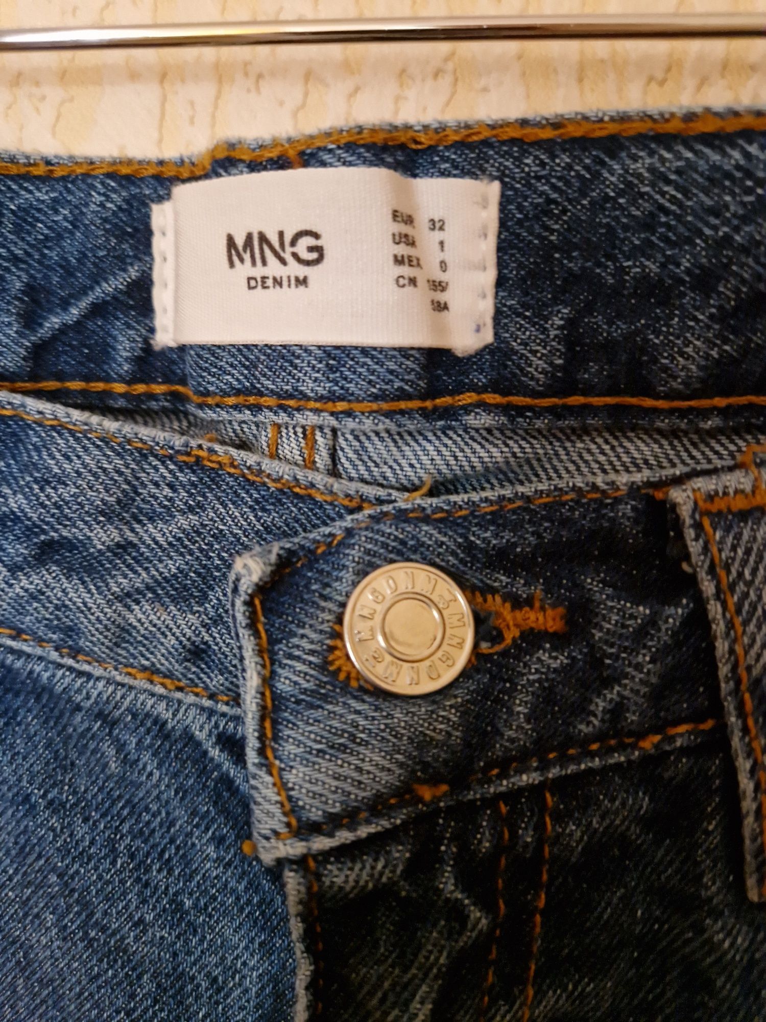 Нові жіночі джинси Mango 32 розмір LEG