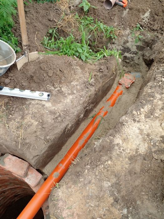 Сливная яма под ключ 18000