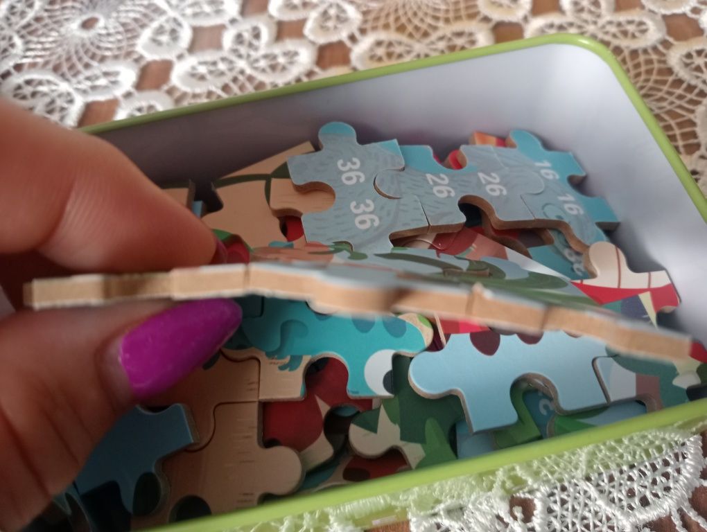 Puzzle w dinozaury
