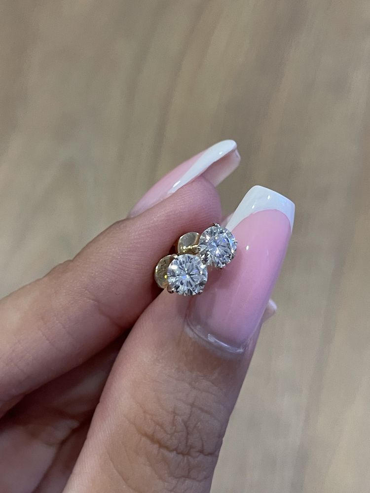 Серьги-гвоздики с муассанитом 0.50ct GRA белое золото 585