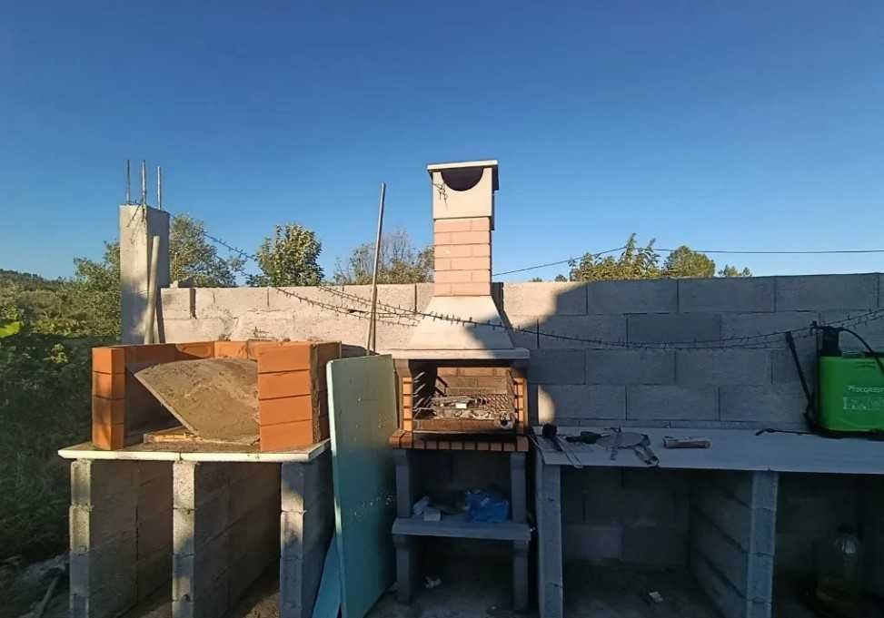 Terreno Rural com Construção
