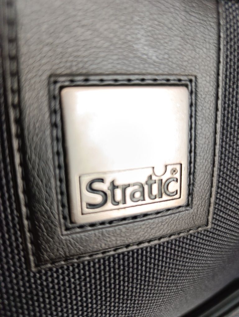 Walizka podróżna Stratic