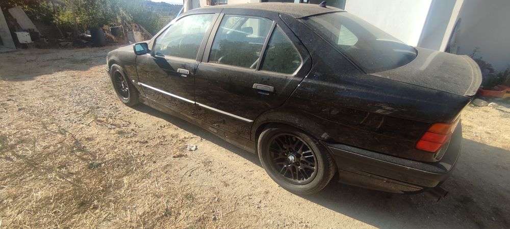 BMW E36 320 i  de livrete