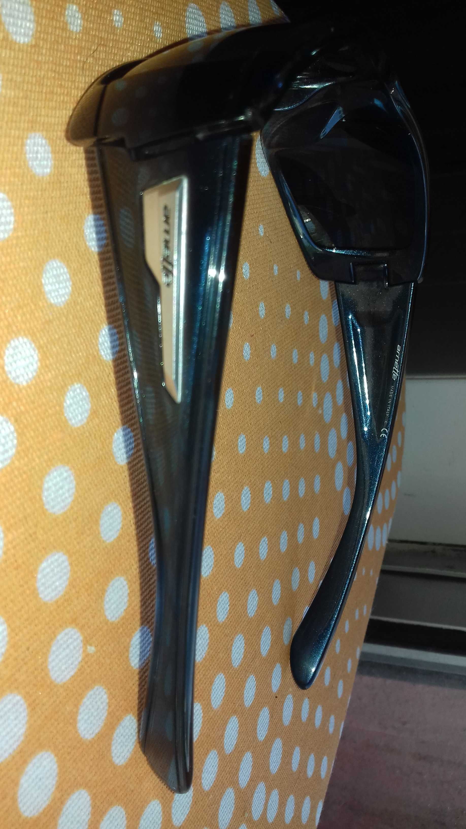 Oculos sol Arnette originais italia /azuis cinz transparente