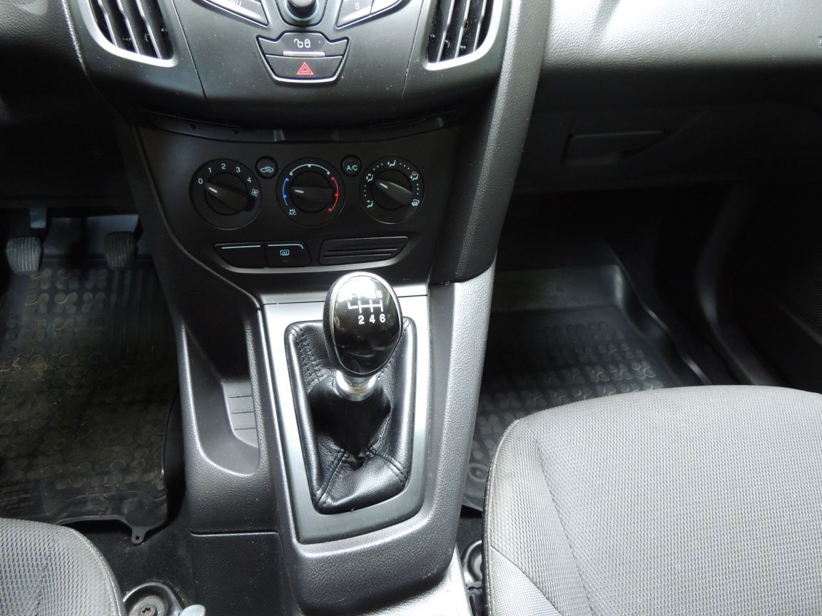 Ford Focus Mk3 1.6 TDCI 95KM klimatyzacja