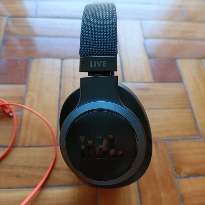 Headphones JBL Live 500BT