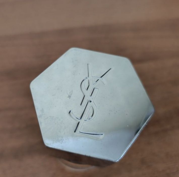 Розкішний подарунок чоловікам YSL L'Homme.