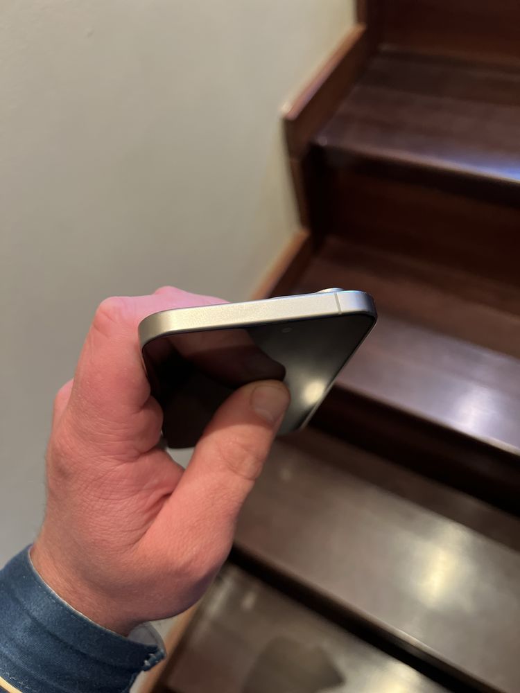 Iphone 15 pro max 256 neverlock