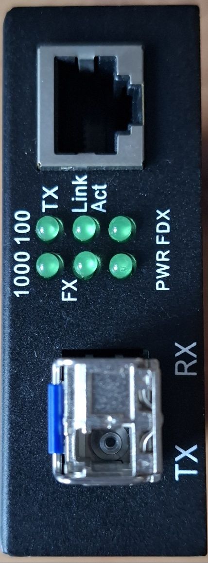 Media konwerter 10/100/1000Base-TX na 1000Base-FX