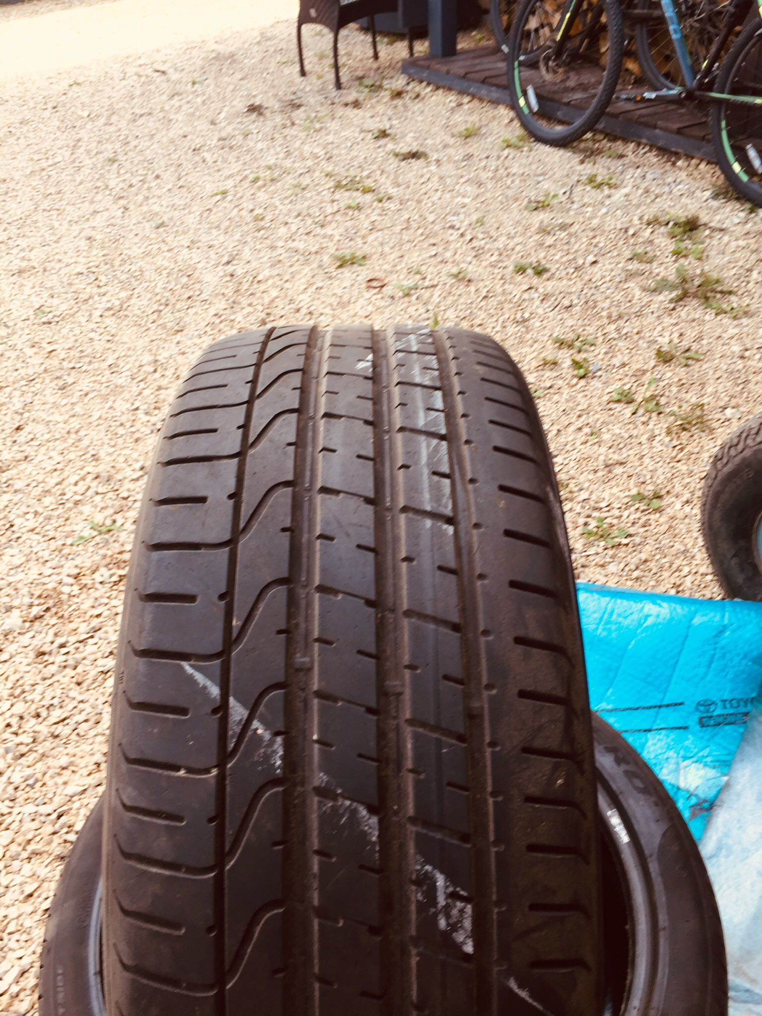 Opony  pirelli p zero letnie 265/40/22