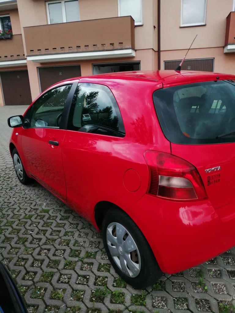 Toyota Yaris 2007 1.0 benzyna