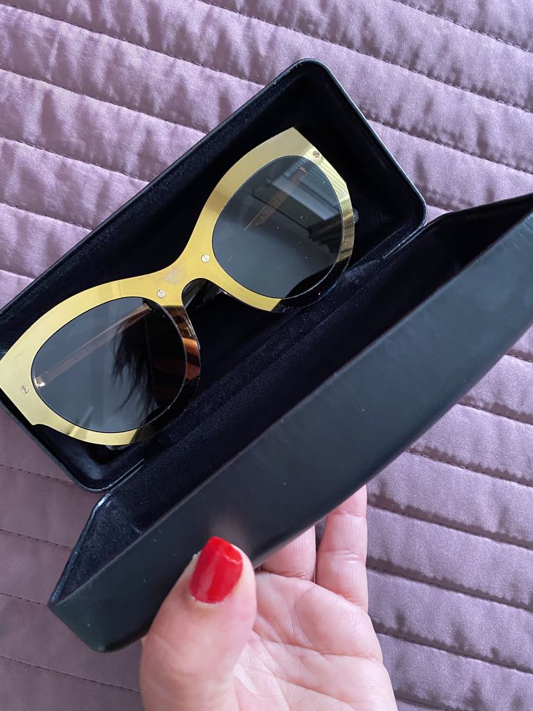 Oculos Versace novo nunca usado!